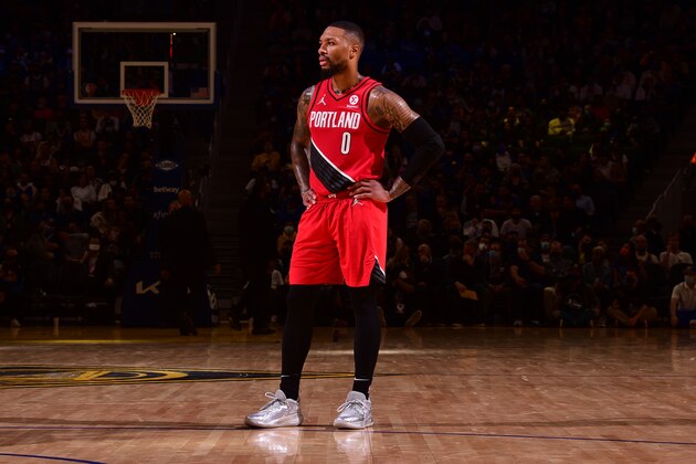 SAN FRANCISCO, CA - NOVEMBER 26: Damian Lillard #0 of the Portland Trail Blazers looks on during the game against the Golden State Warriors on November 26, 2021 at Chase Center in San Francisco, California. NOTE TO USER: User expressly acknowledges and agrees that, by downloading and or using this photograph, user is consenting to the terms and conditions of Getty Images License Agreement. Mandatory Copyright Notice: Copyright 2021 NBAE (Photo by Noah Graham/NBAE via Getty Images)