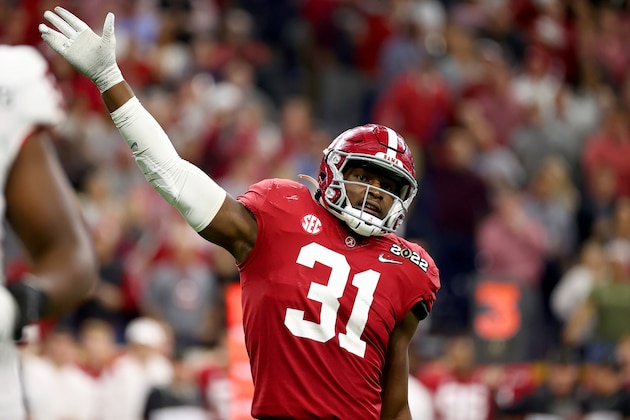 INDIANAPOLIS, IN - JANUARY 10: Will Anderson Jr. #31 of the Alabama Crimson Tide celebrates a play against the Georgia Bulldogs during the College Football Playoff Championship held at Lucas Oil Stadium on January 10, 2022 in Indianapolis, Indiana. (Photo by Jamie Schwaberow/Getty Images)