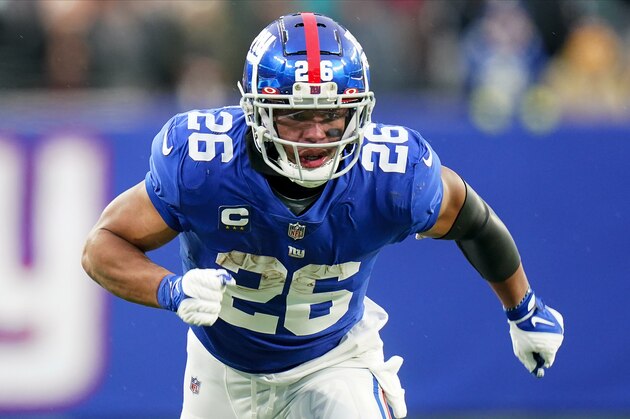 New York Giants running back Saquon Barkley (26) during the fourth quarter of an NFL football game against the Washington Football Team, Sunday, Jan. 9, 2022, in East Rutherford, N.J. (AP Photo/Frank Franklin II)