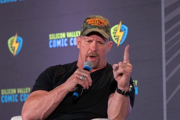 SAN JOSE, CALIFORNIA - AUGUST 17: Actor and WWE personality SAN JOSE, CALIFORNIA - AUGUST 17: Actor and WWE personality