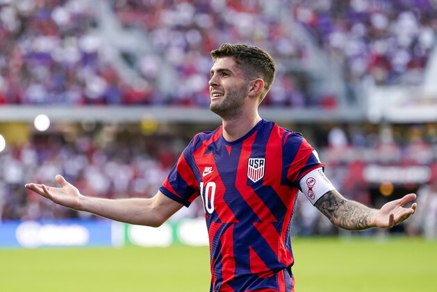 ORLANDO, FL - MARCH 27: the United States midfielder Christian Pulisic (10) scores first on a pk during the World Cup Qualifier soccer match between the US MNT and Panama on March 27, 2022 at Explorer Stadium in Orlando, FL. (Photo by Andrew Bershaw/Icon Sportswire via Getty Images)