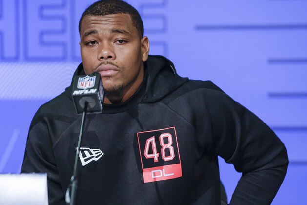INDIANAPOLIS, IN - MAR 04: Travon Walker #DL48 of the Georgia Bulldogs speaks to reporters during the NFL Draft Combine at the Indiana Convention Center on March 4, 2022 in Indianapolis, Indiana. (Photo by Michael Hickey/Getty Images)
