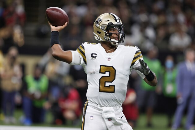 New Orleans Saints quarterback Jameis Winston (2) passes in the first half of an NFL football game against the Tampa Bay Buccaneers in New Orleans, Sunday, Oct. 31, 2021. (AP Photo/Butch Dill)