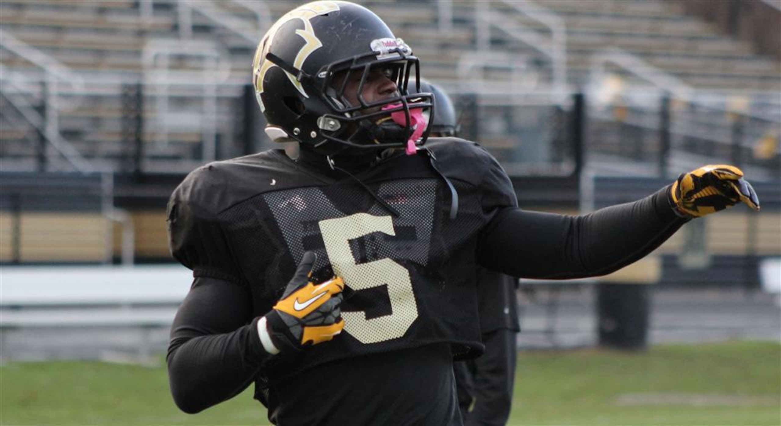 5-star Paramus Catholic senior Jabrill Pepper is committed to Michigan. (247Sports)