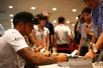 Lewis Hamilton needs a spectacular conclusion to the season to become champion