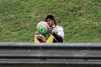 Nelson Piquet Jr reflects on what he's done after crashing at Turn 17