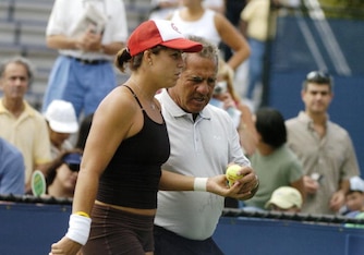 Jennifer Capriati with her father.