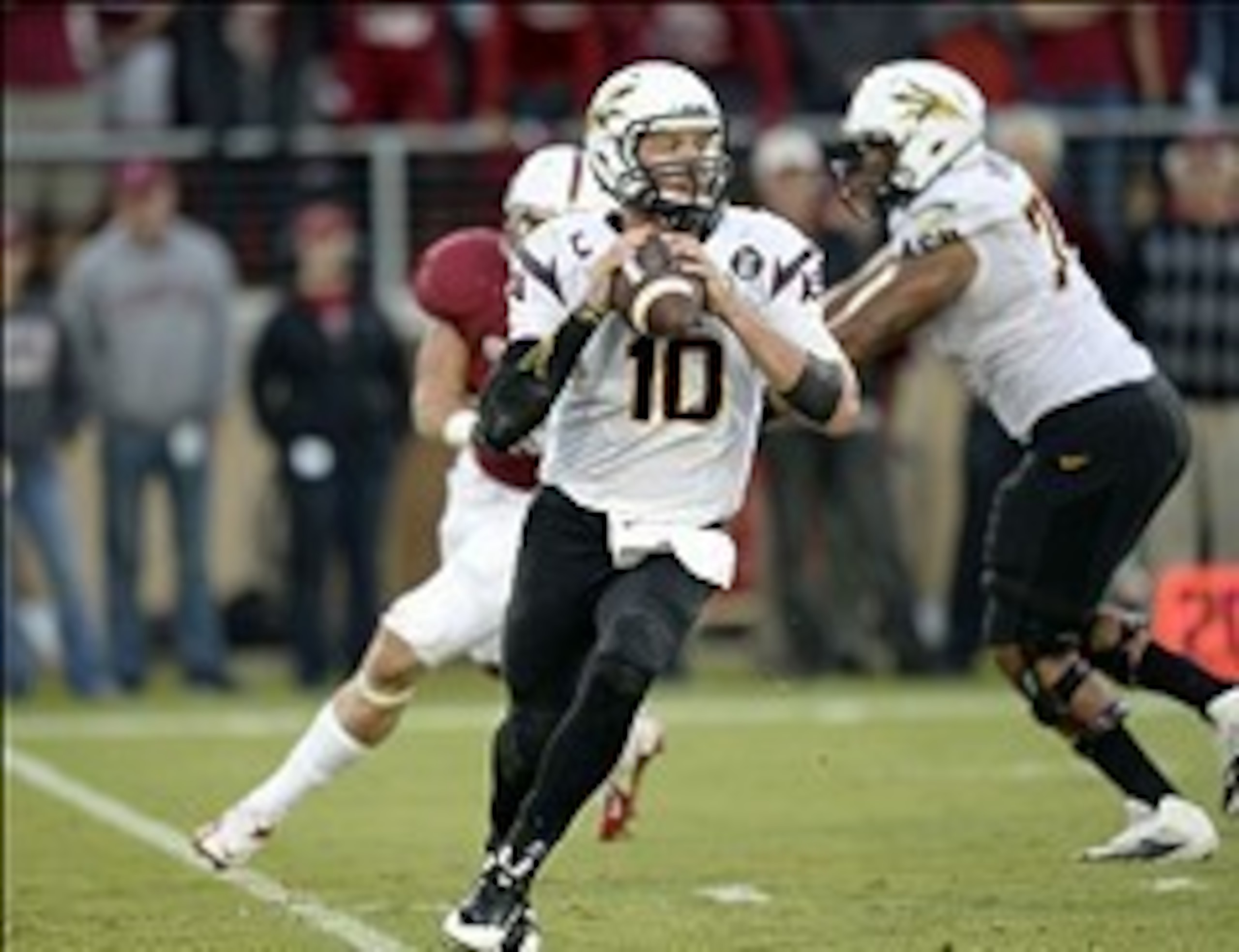 Arizona State QB Taylor Kelly