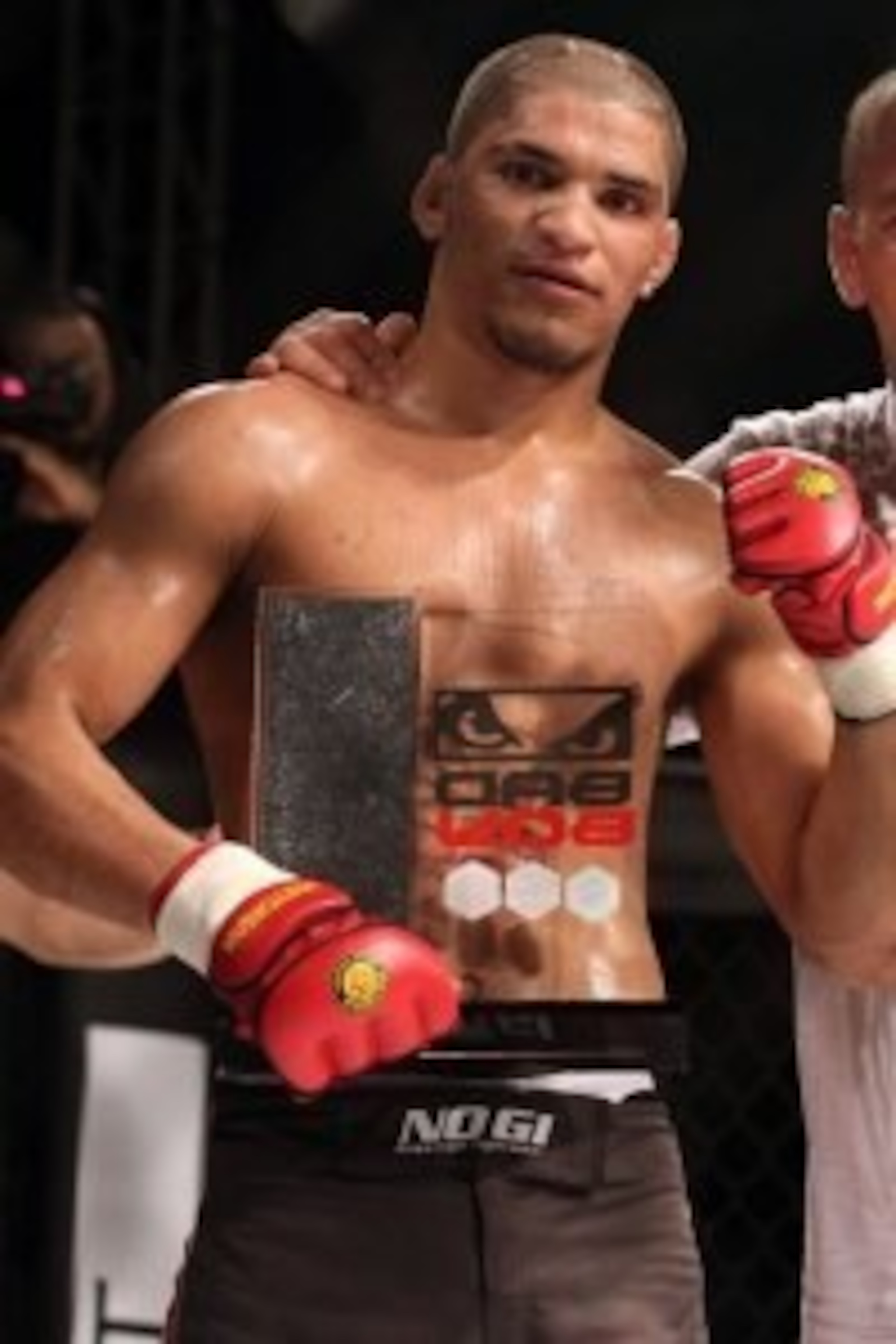 sherdog.com