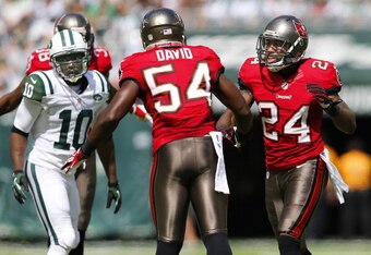 EAST RUTHERFORD, NJ - SEPTEMBER 8: Cornerback Darrelle Revis