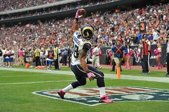 Lance Kendricks celebrates a touchdown against the Texans Sunday.