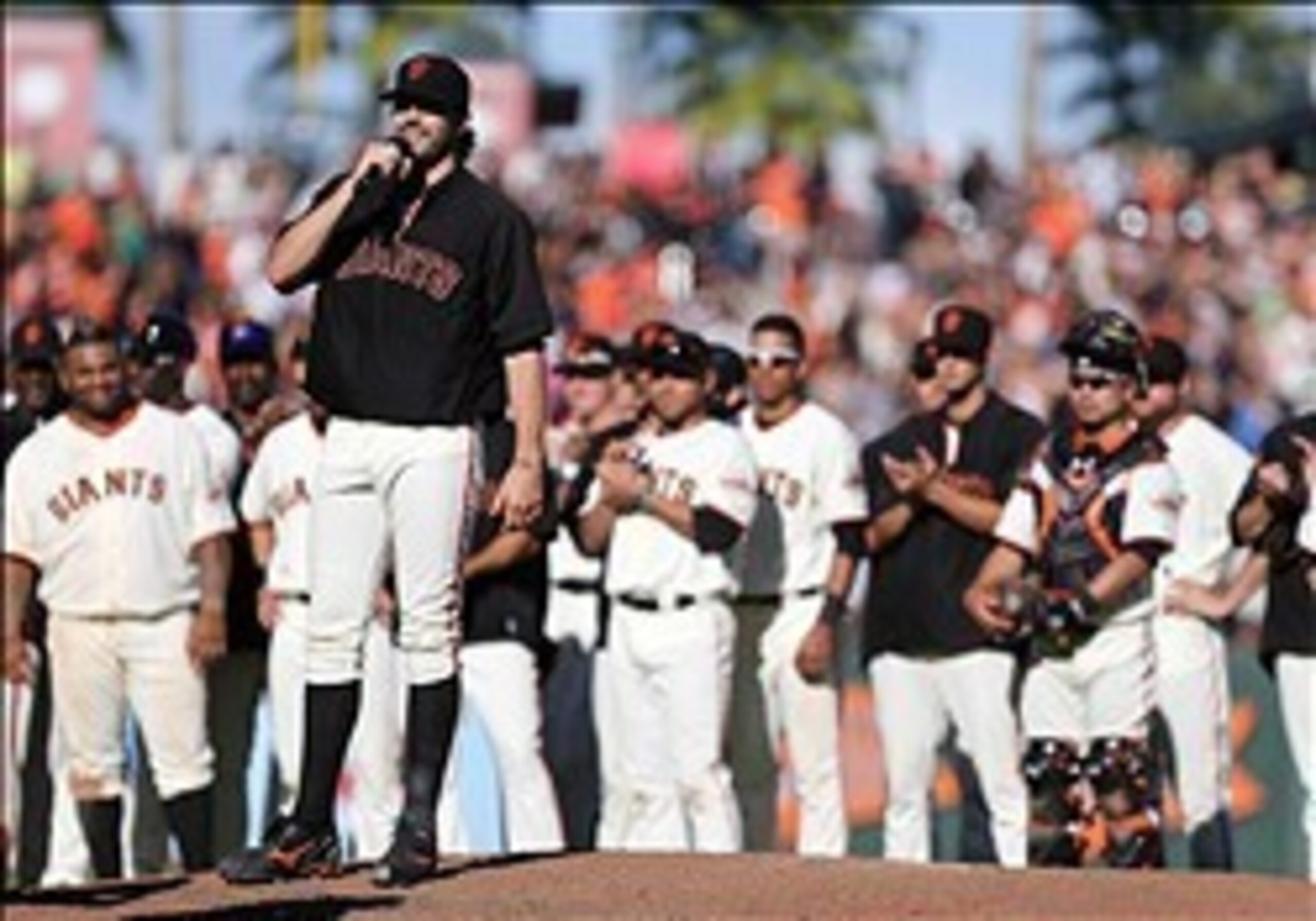 Barry Zito thanks the fans for supporting him.