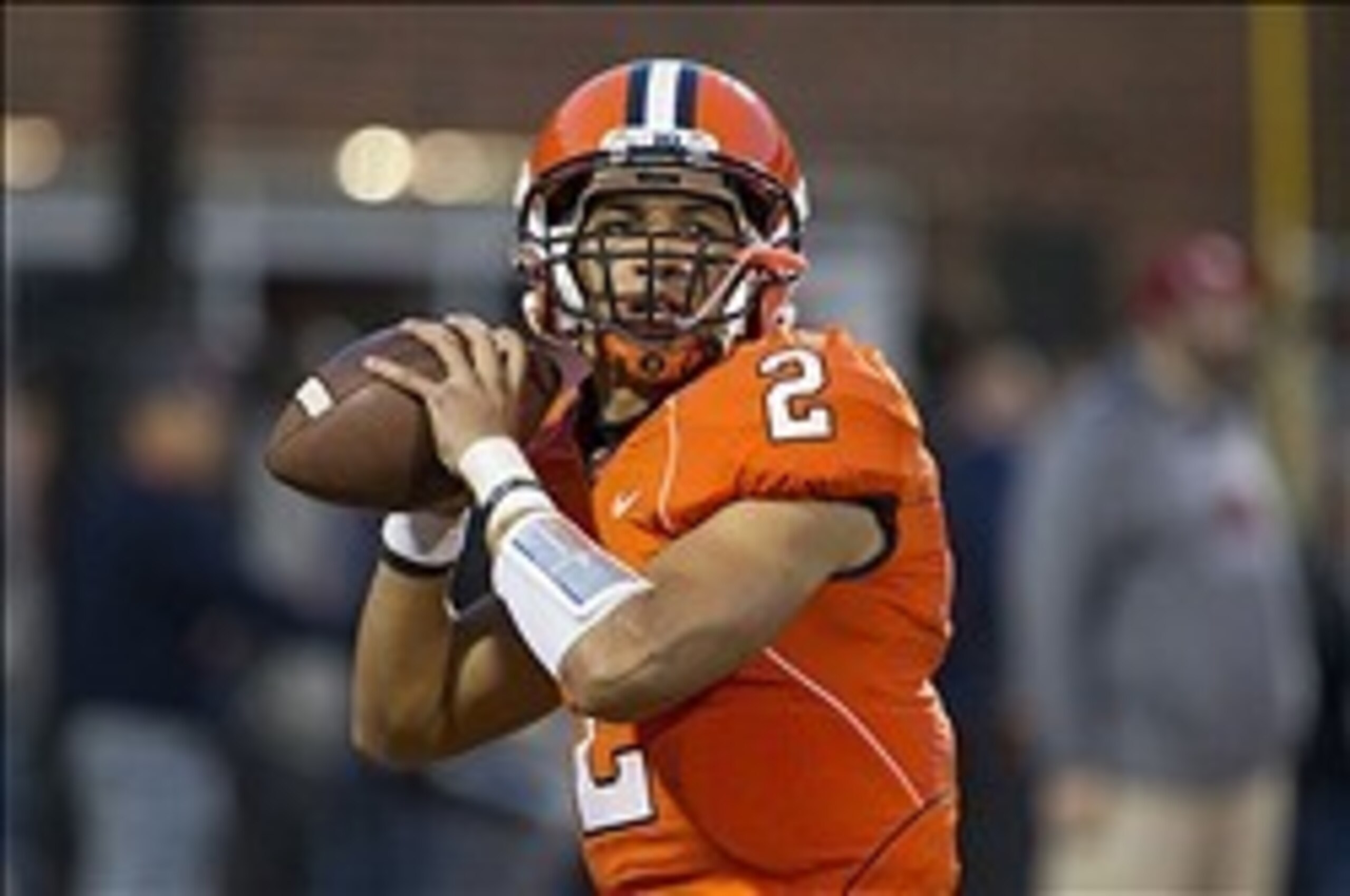 Scheelhaase will have his hands full with the Spartans defense.