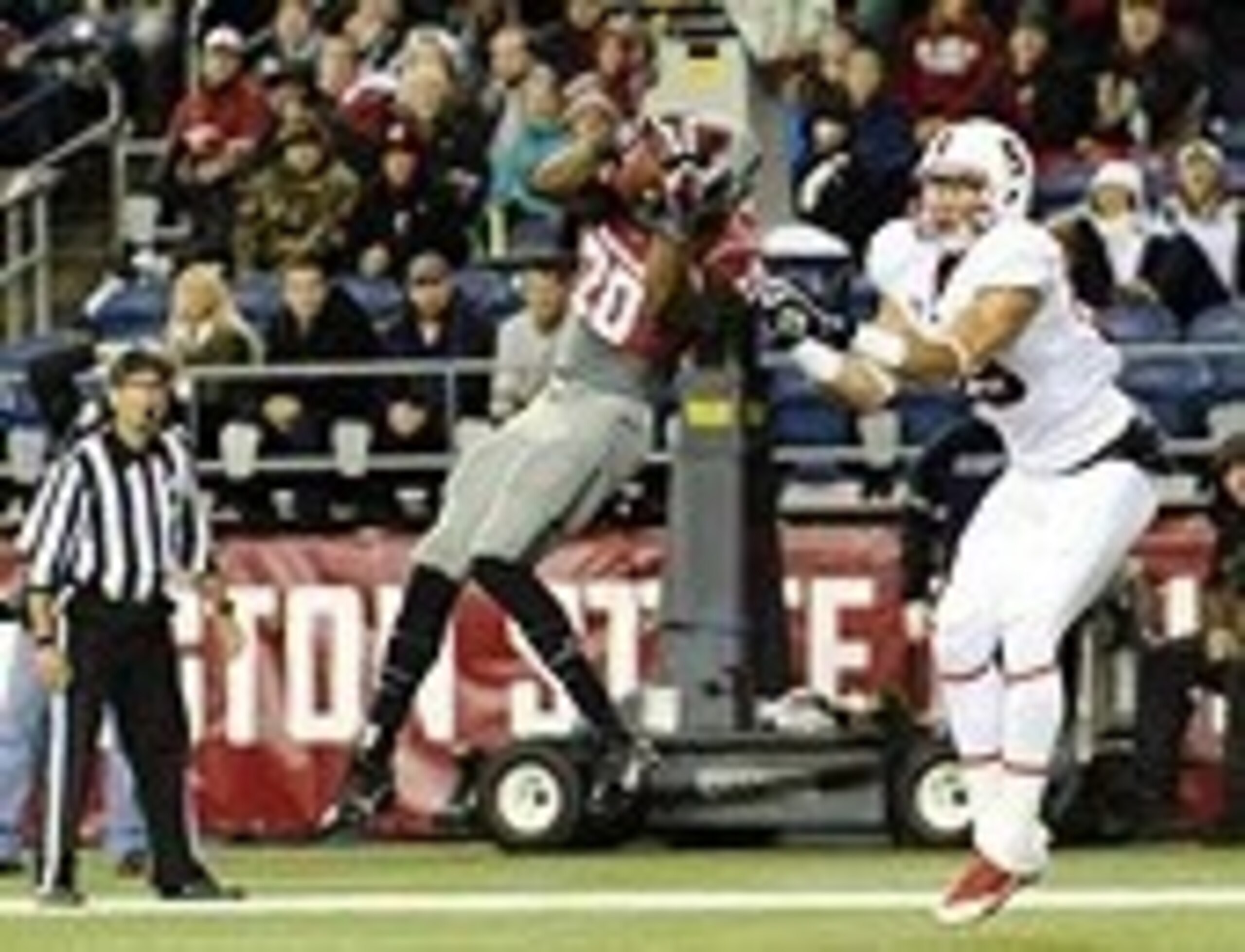 Deone Bucannon is a player to watch for Washington State.
