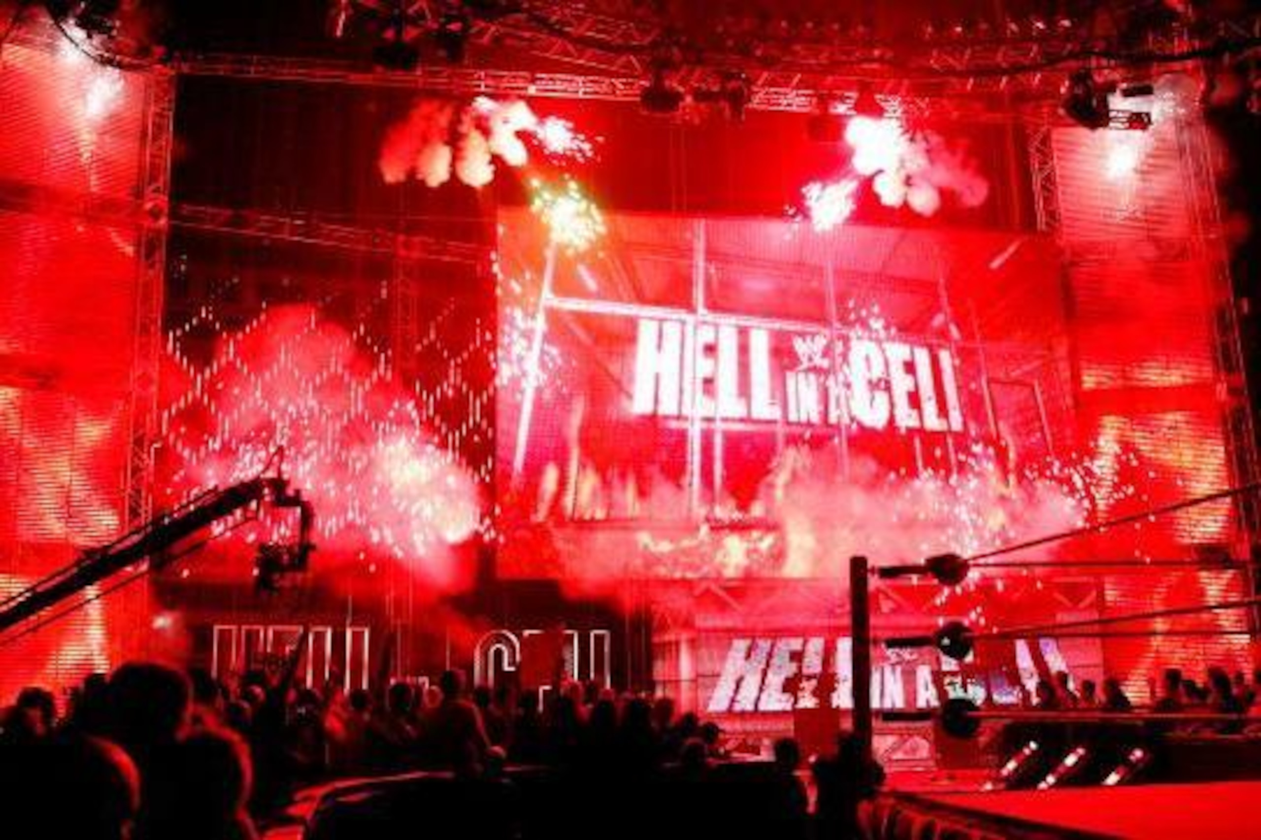 WWE Hell in a Cell 2013 set.