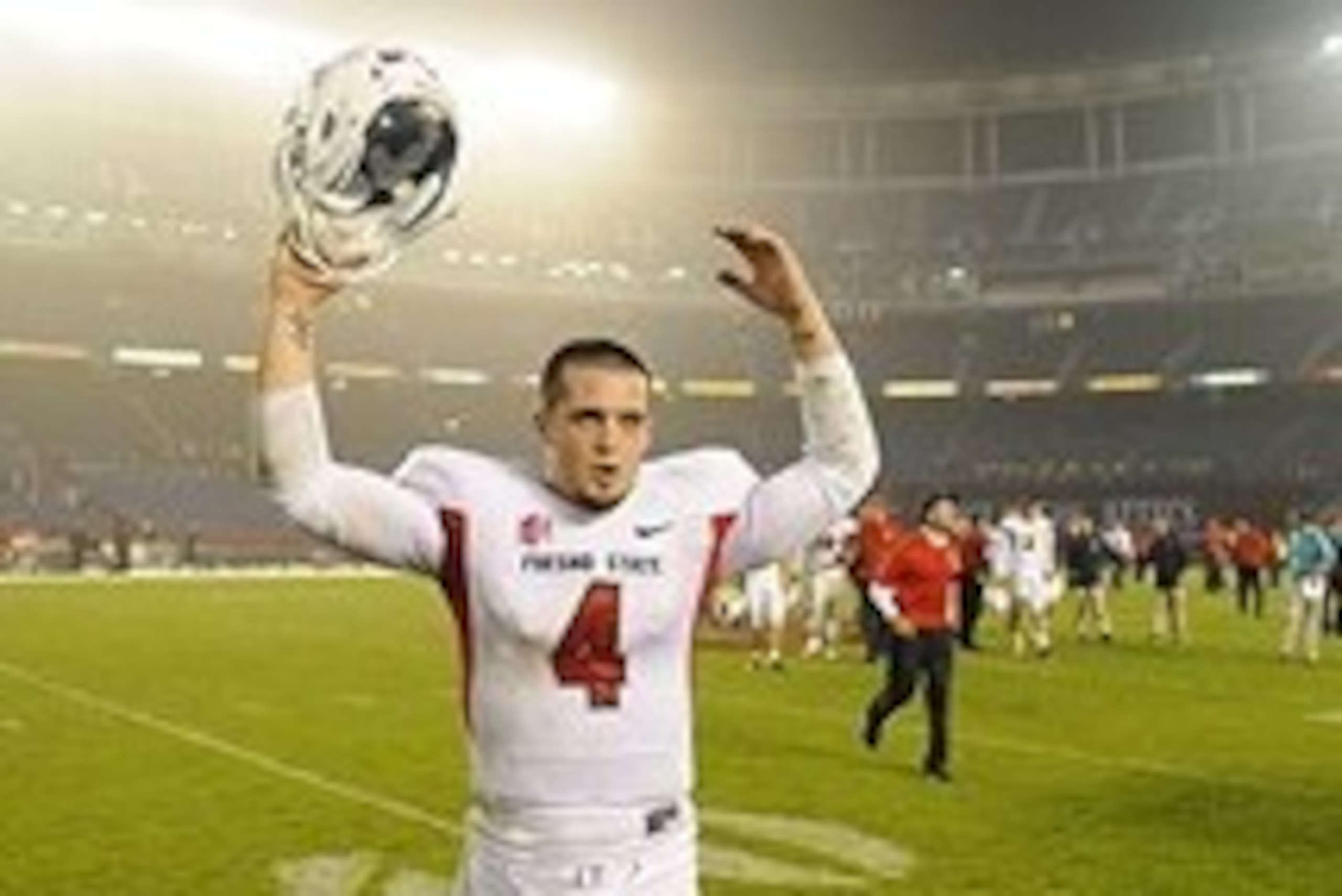 Derek Carr is trying to take Fresno State to a BCS bowl game.