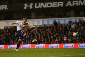 Harry Kane vs Hull City in the Capital One Cup