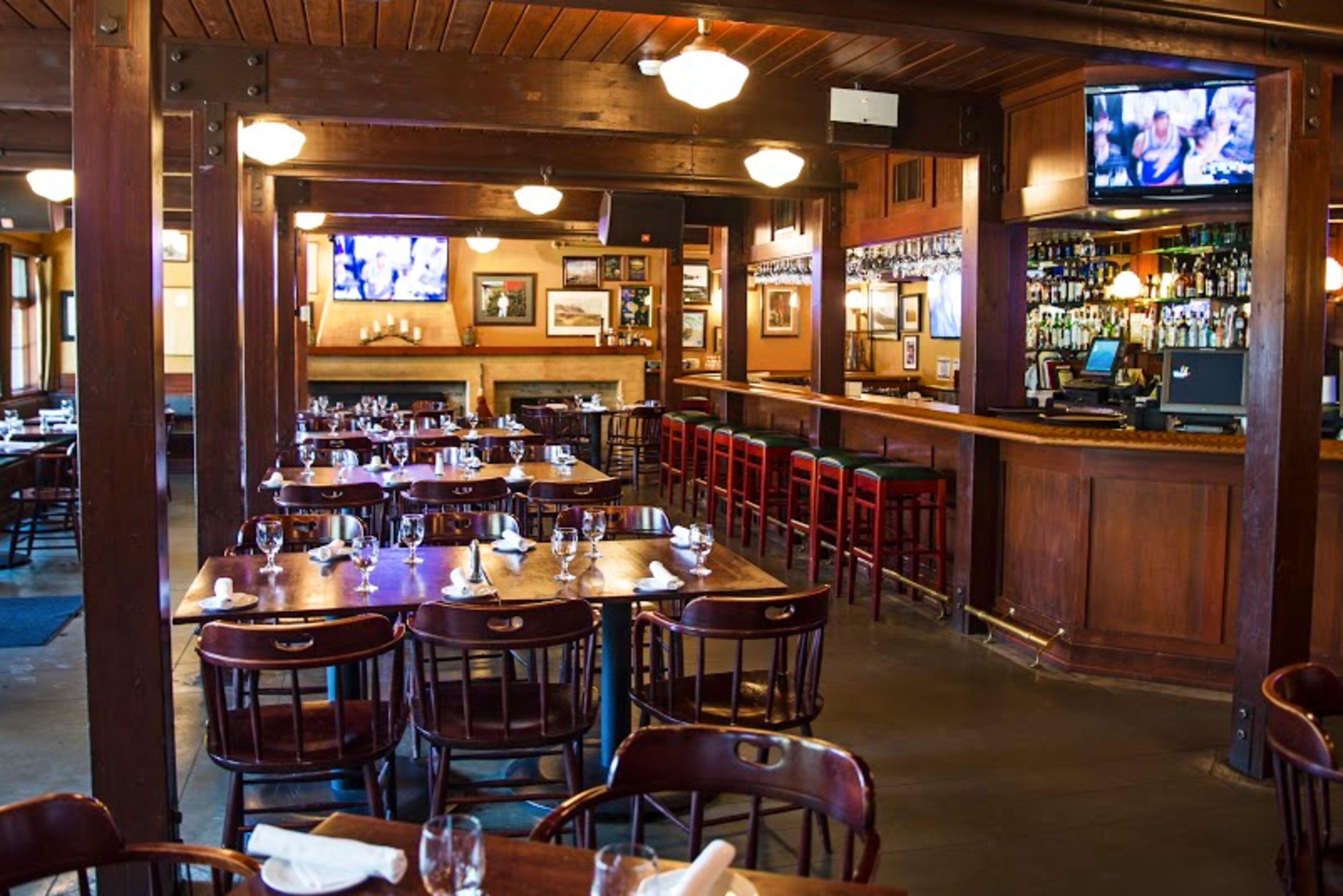 Top off your round with Grandma's famous meatloaf at McKees, the Scottish-style pub just north of the Lodge.