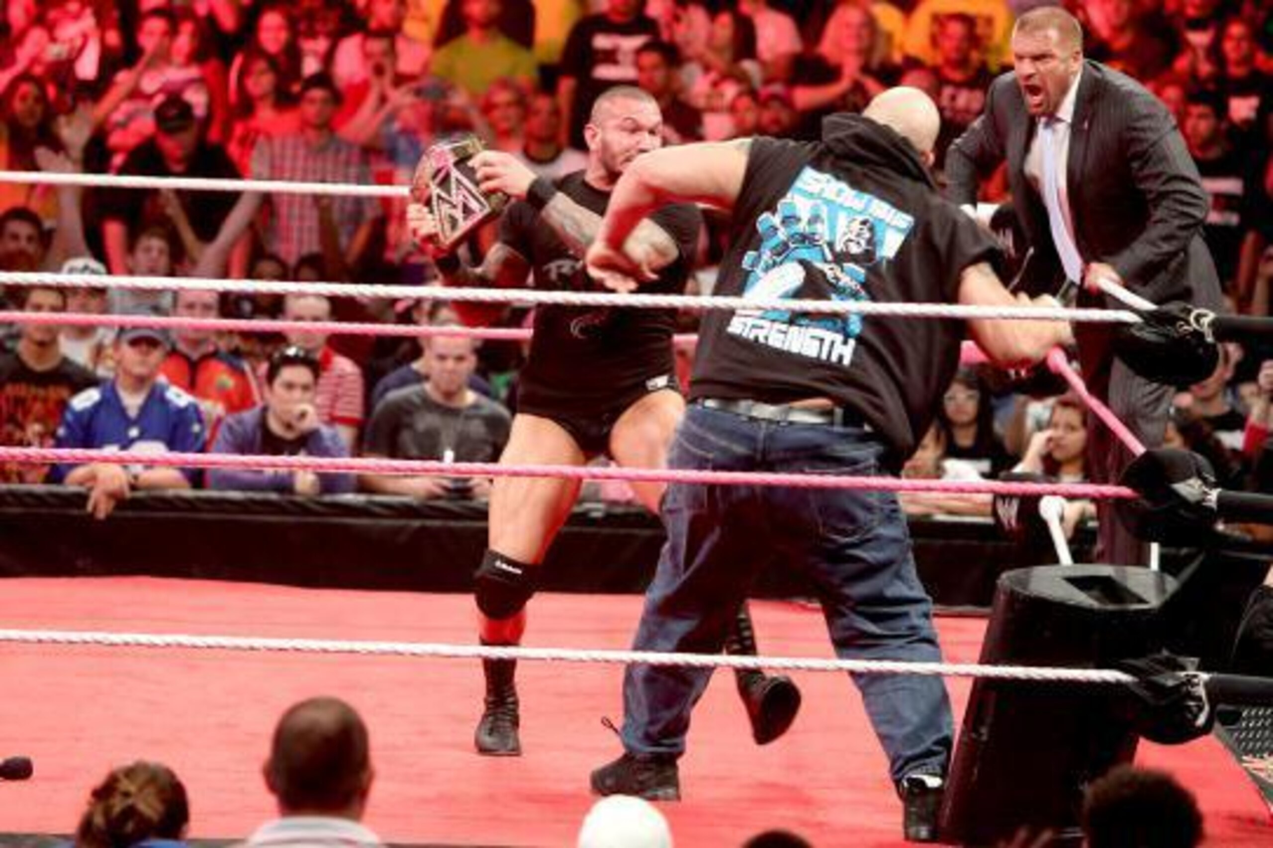 Photo courtesy WWE.com