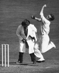 Ray Lindwall's action was a thing of beauty in the middle of the 20th century.