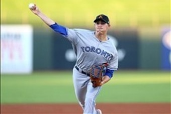 Aaron Sanchez makes it look effortless.