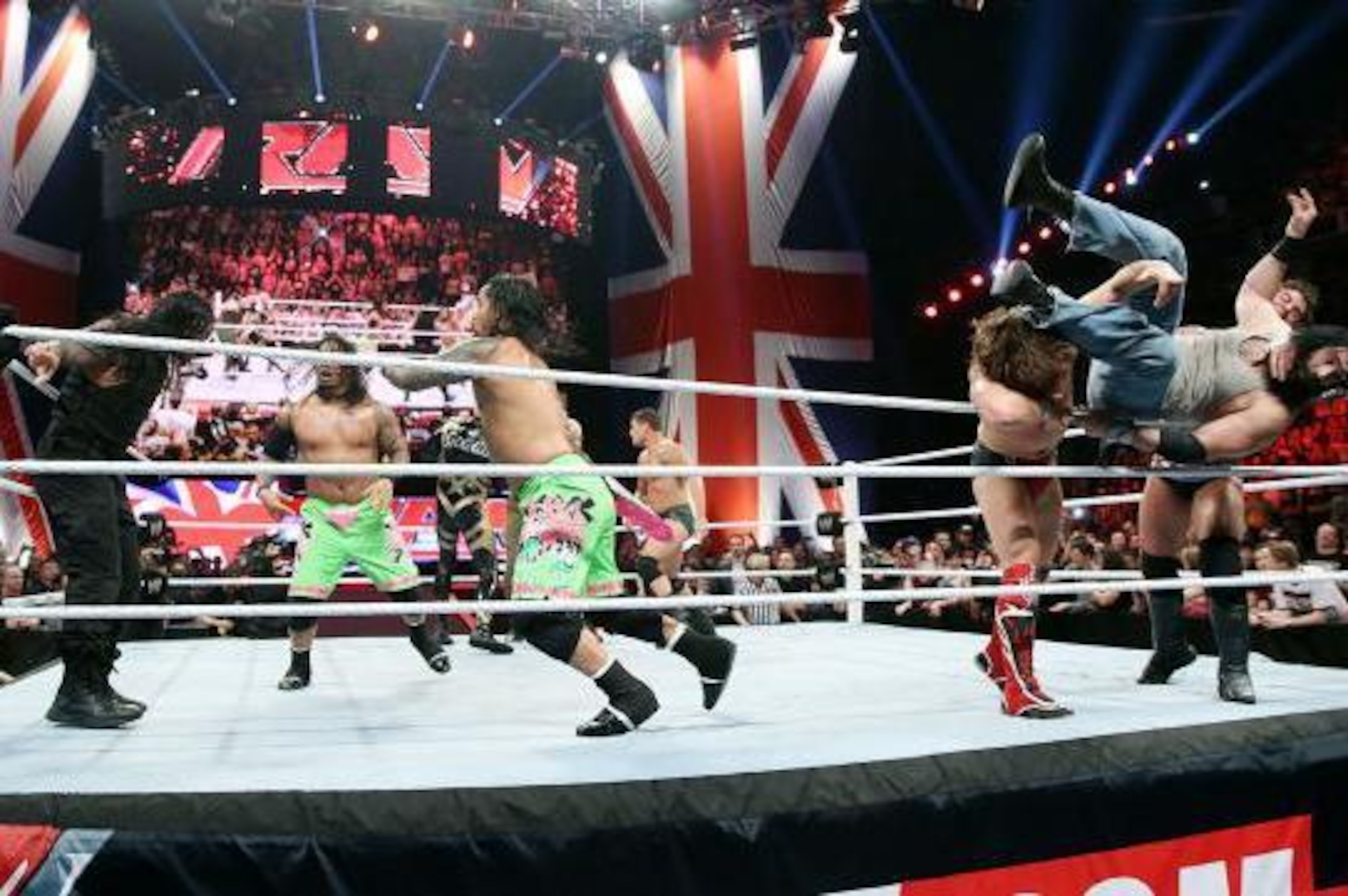 A chaotic brawl ensues at the end of Raw. A chaotic brawl ensues at the end of Raw.