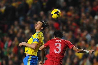 Although Ronaldo won the match with a header, was Zlatan the more aerially dominant overall?