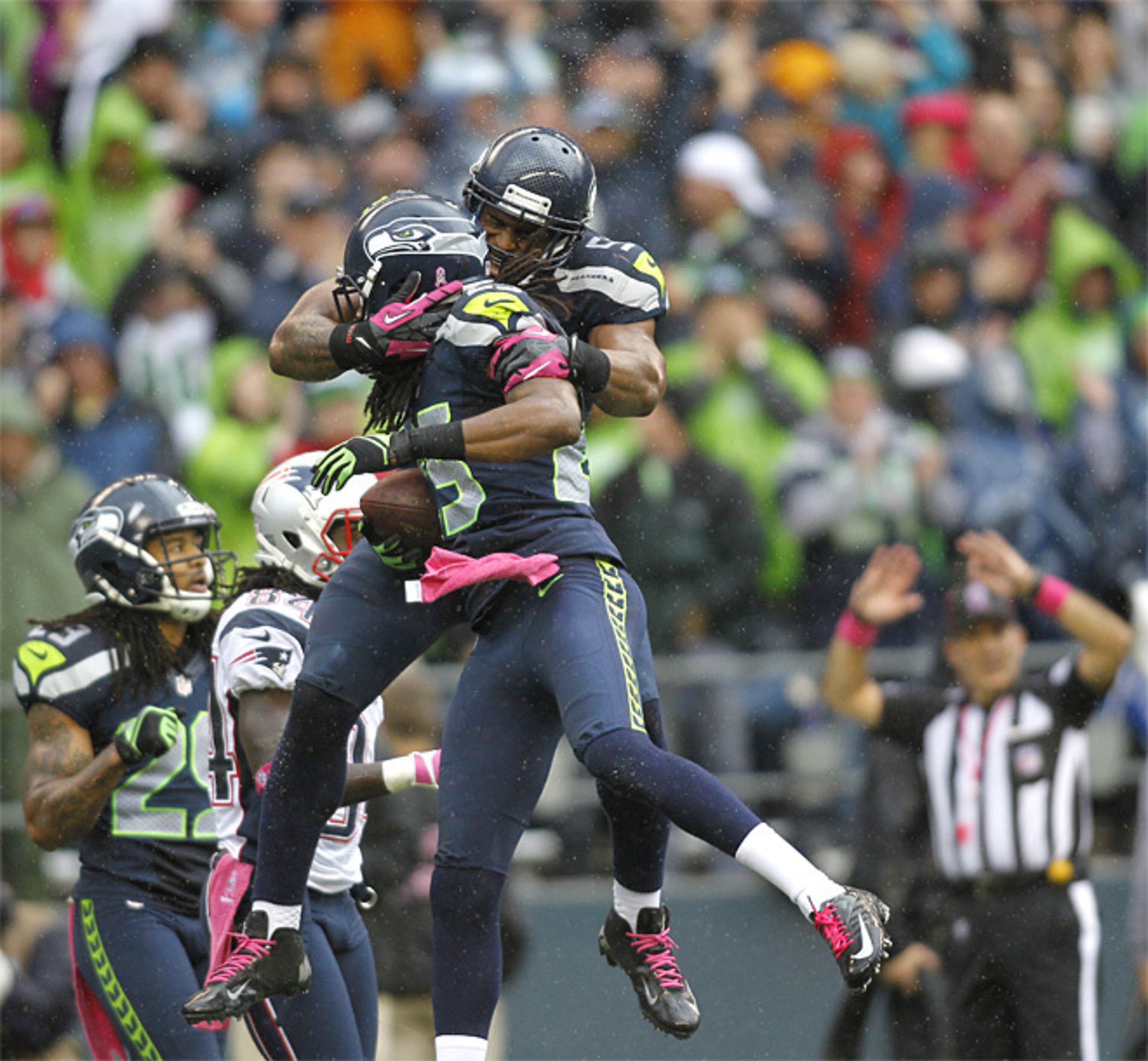 The Seahawks continue their quest for the NFC's top seed