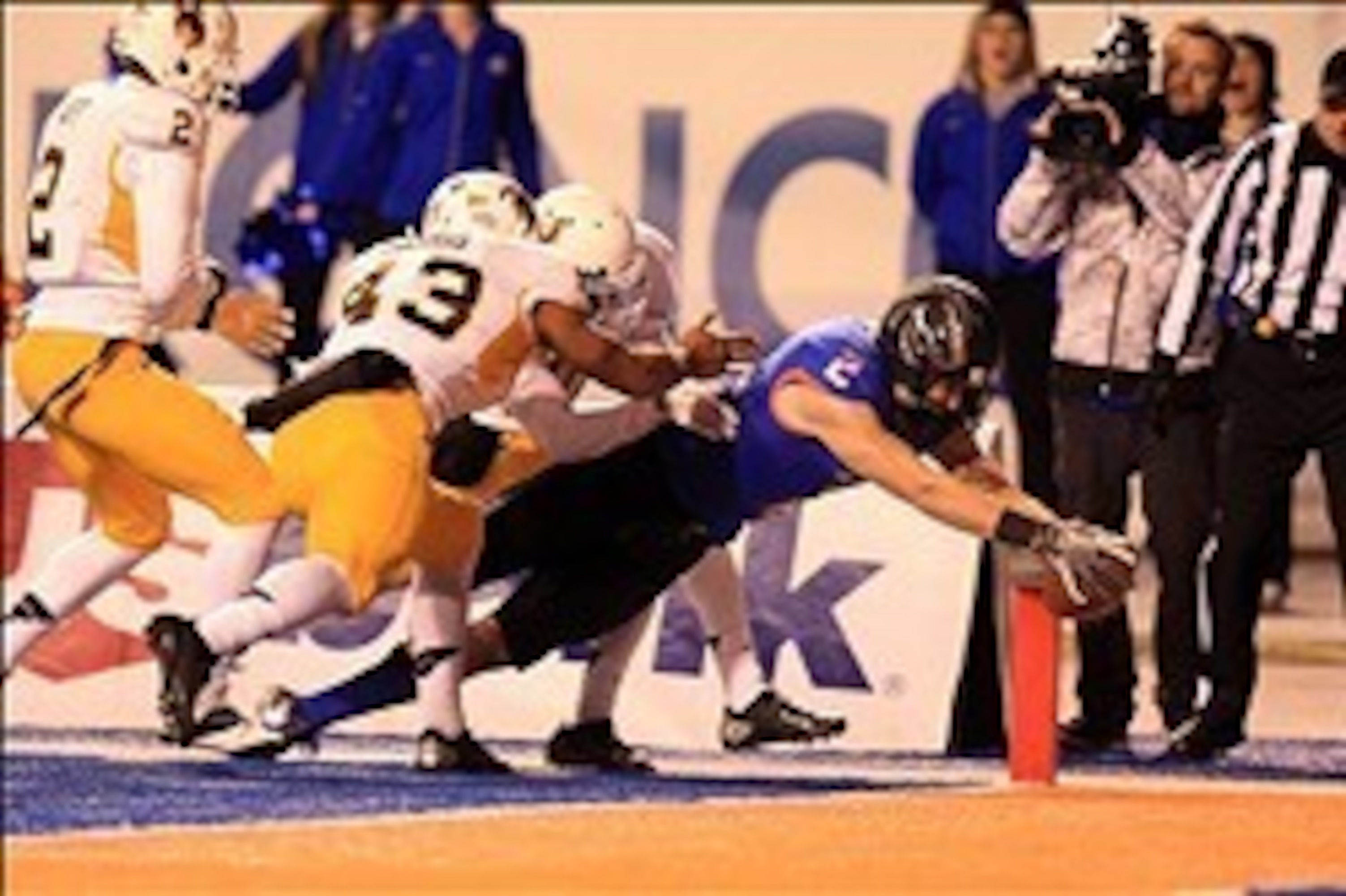 Wyoming vs. Boise State: 10 Things We Learned in Broncos' Win