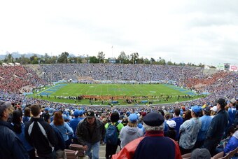 It's rivalry week in Los Angeles. The No. 22 UCLA Bruins will face the No. 23 USC Trojans at the Coliseum on Saturday, with the winner claiming ownership of the city for the next year.