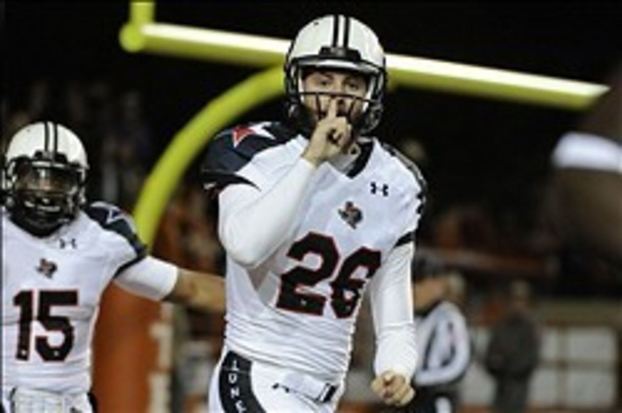 Texas' special teams gave up a 51-yard score to punter Ryan Erxleben.