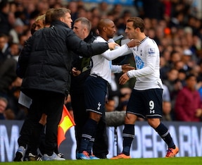 Defoe replaces Soldado in the 2-2 draw with Man United. Defoe replaces Soldado in the 2-2 draw with Man United.