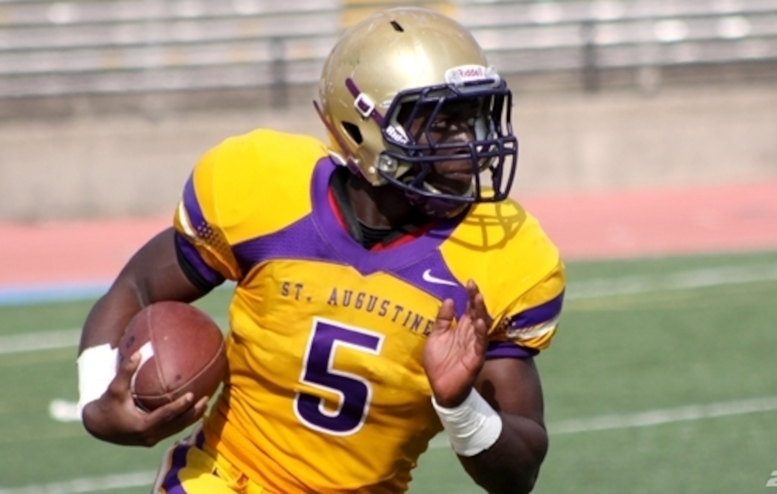 Top recruit Leonard Fournette highlights an impressive group.