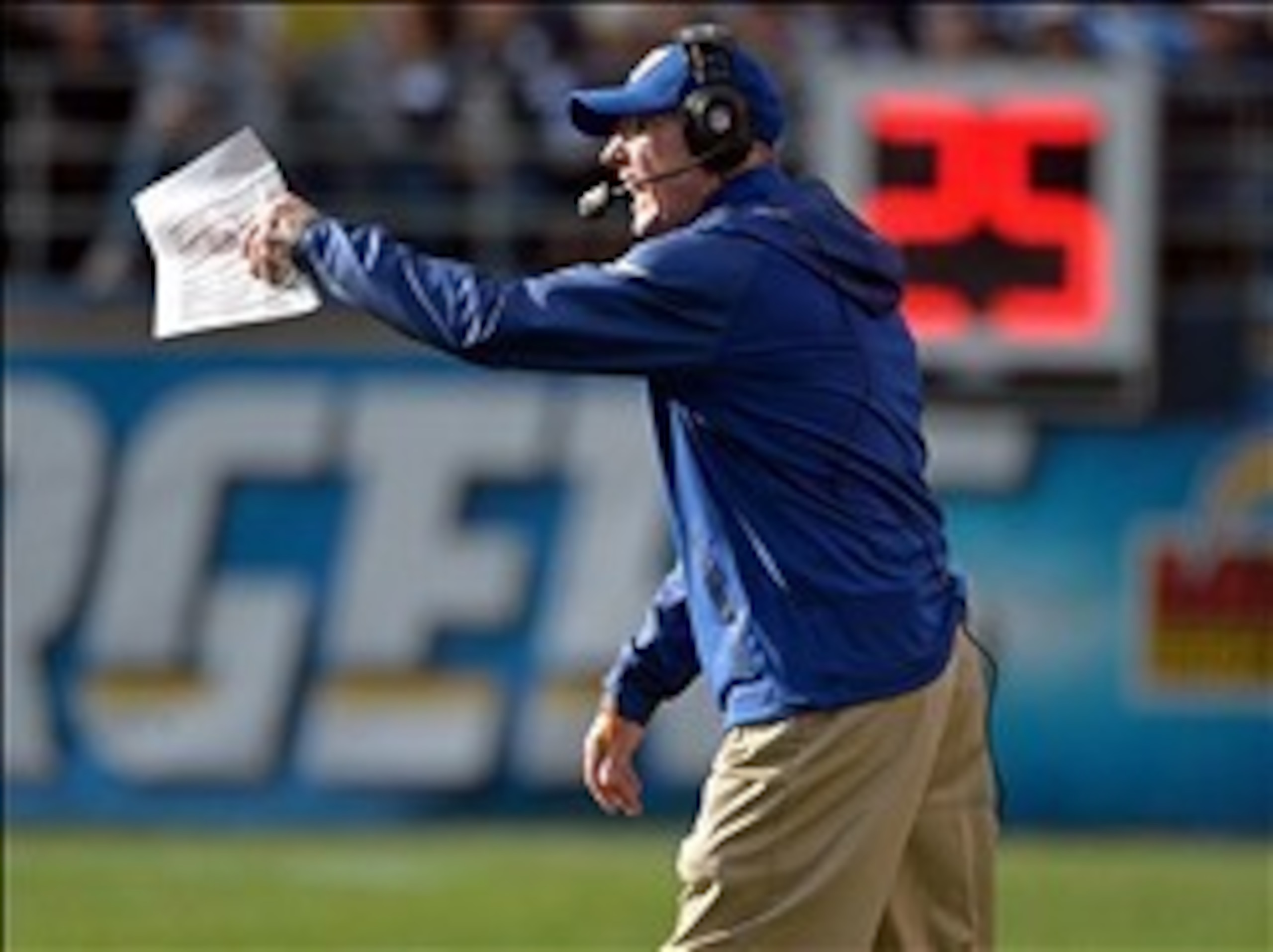 Tom Coughlin is coaching a losing team.