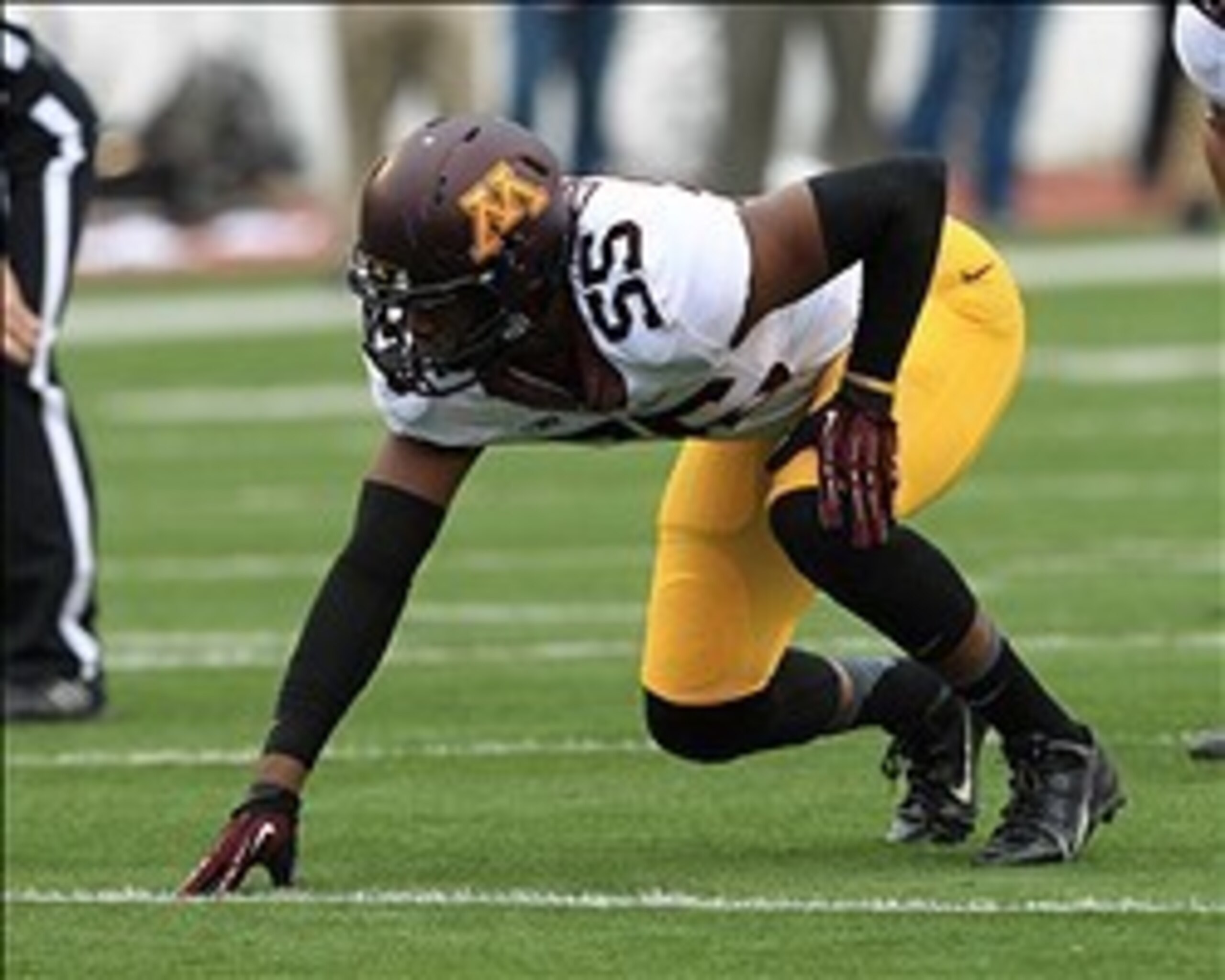 Minnesota DE Theiren Cockran