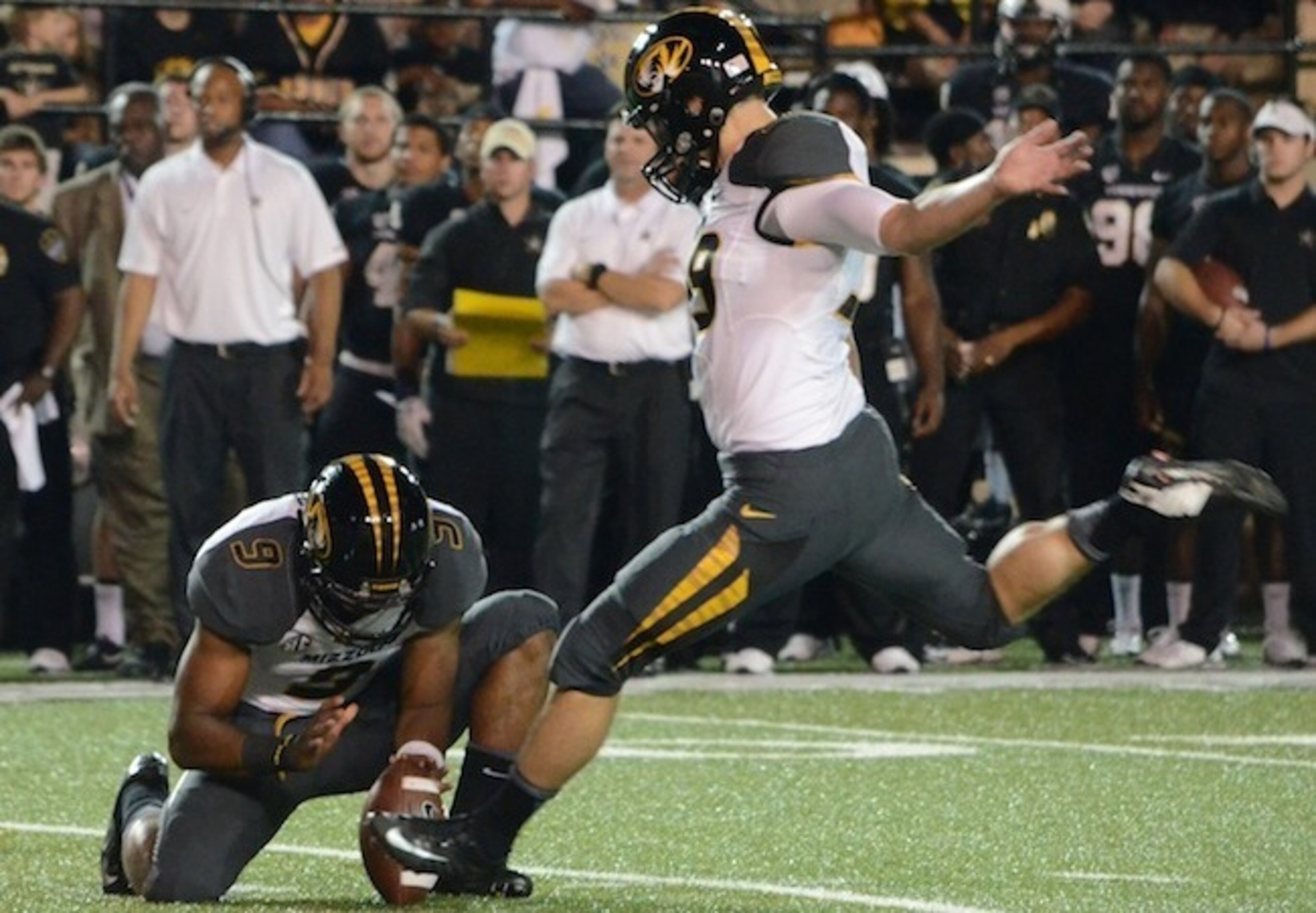 Mizzou kicker Andrew Baggett takes aim on the road at Vanderbilt.