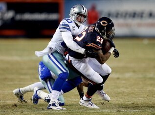 Lee needs support from his line and fellow linebackers.