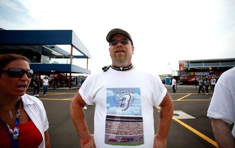 Even to this day, nearly 13 years after his death, Dale Earnhardt is still remembered by his fans.