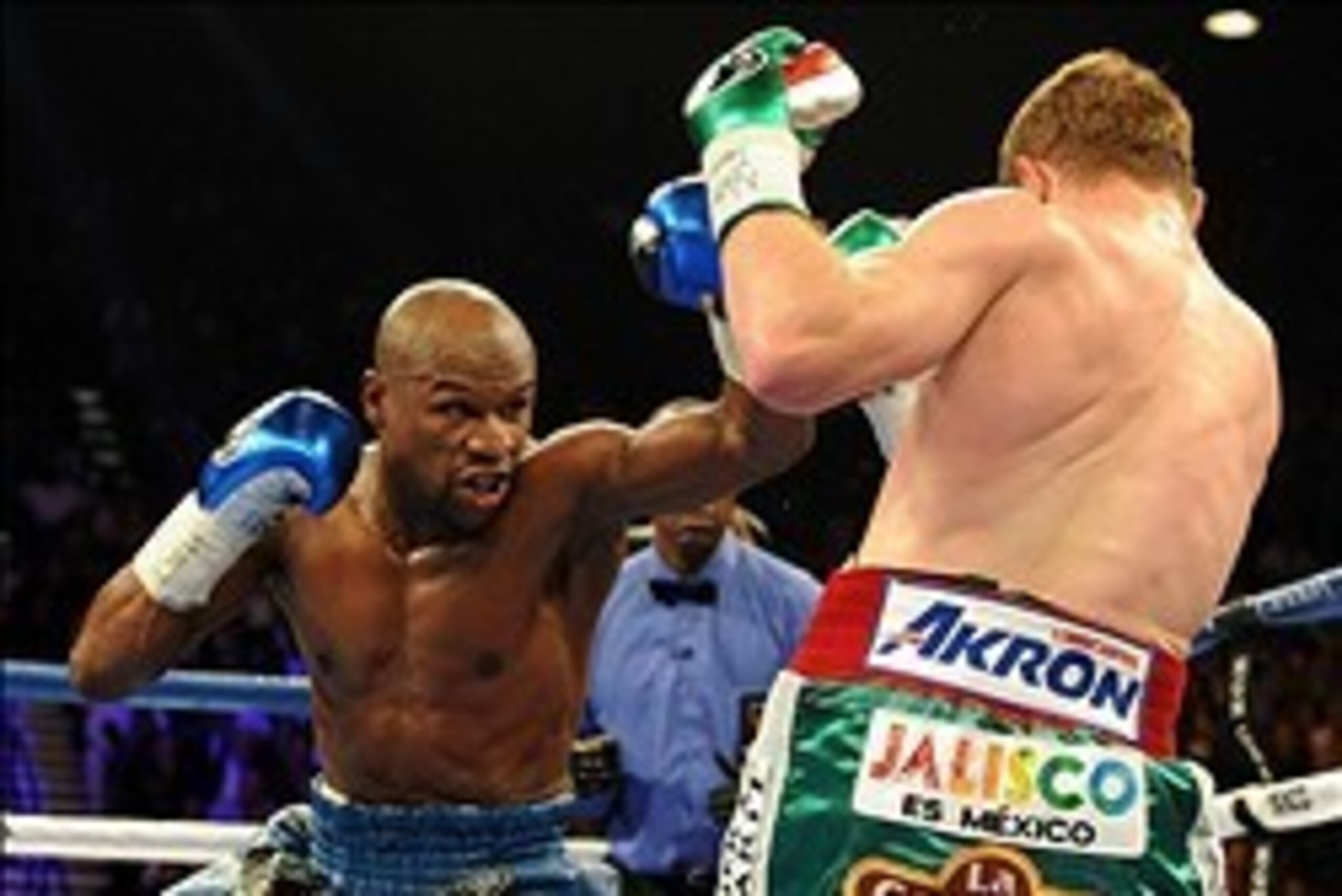 Mayweather easily handled Canelo in boxing's most iconic event of 2013. Mayweather easily handled Canelo in boxing's most iconic event of 2013.