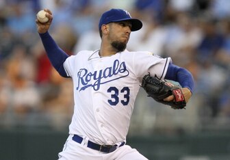 KANSAS CITY, MO - SEPTEMBER 6:  James Shields #33 of the Kansas City Royals throws in the first inning during a game against the Detroit Tigers at Kauffman Stadium on September 6, 2013 in Kansas City, Missouri. (Photo by Ed Zurga/Getty Images)