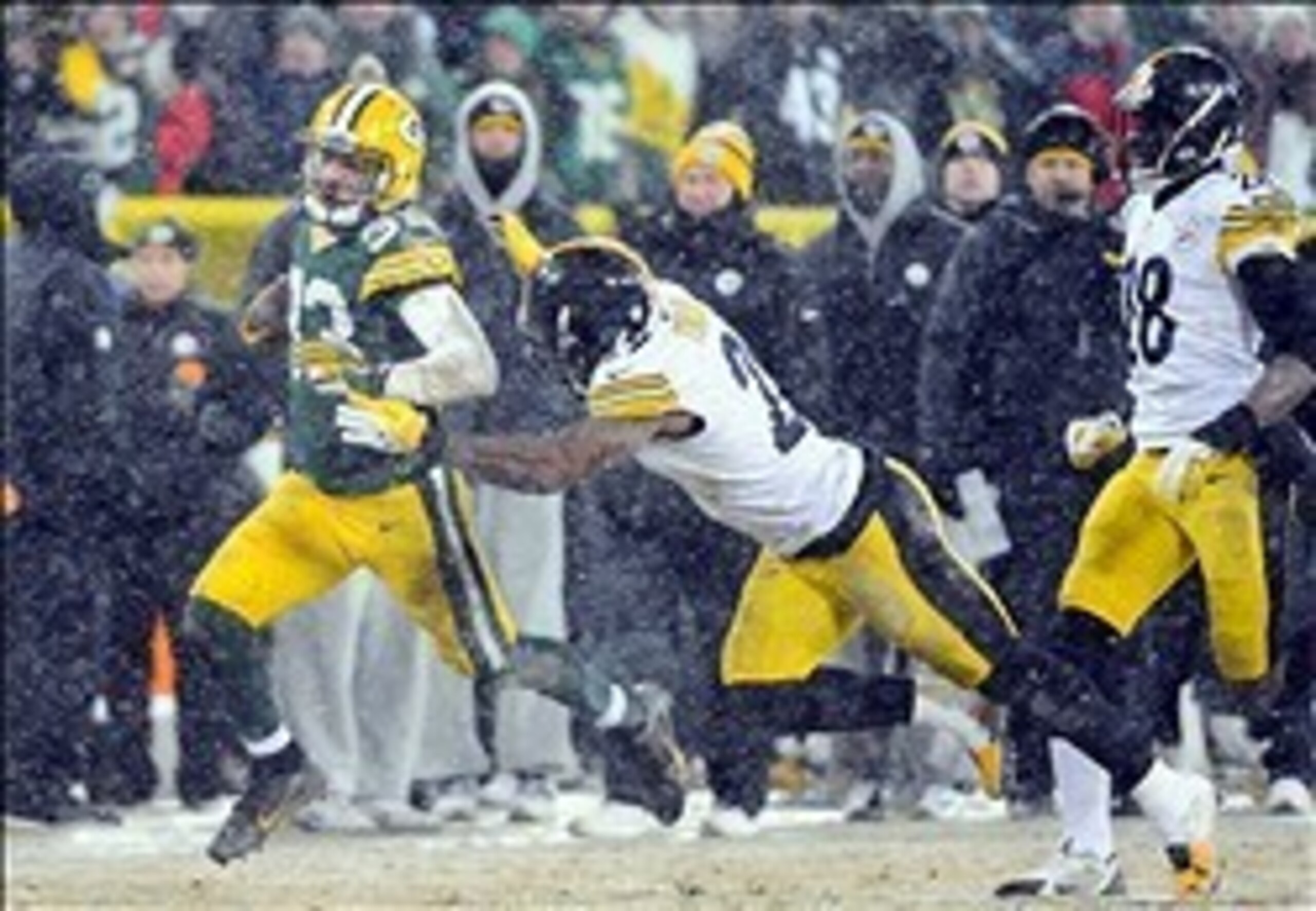 Micah Hyde kept the Green Bay Packers alive late in Sunday's loss with a 70-yard kickoff return.