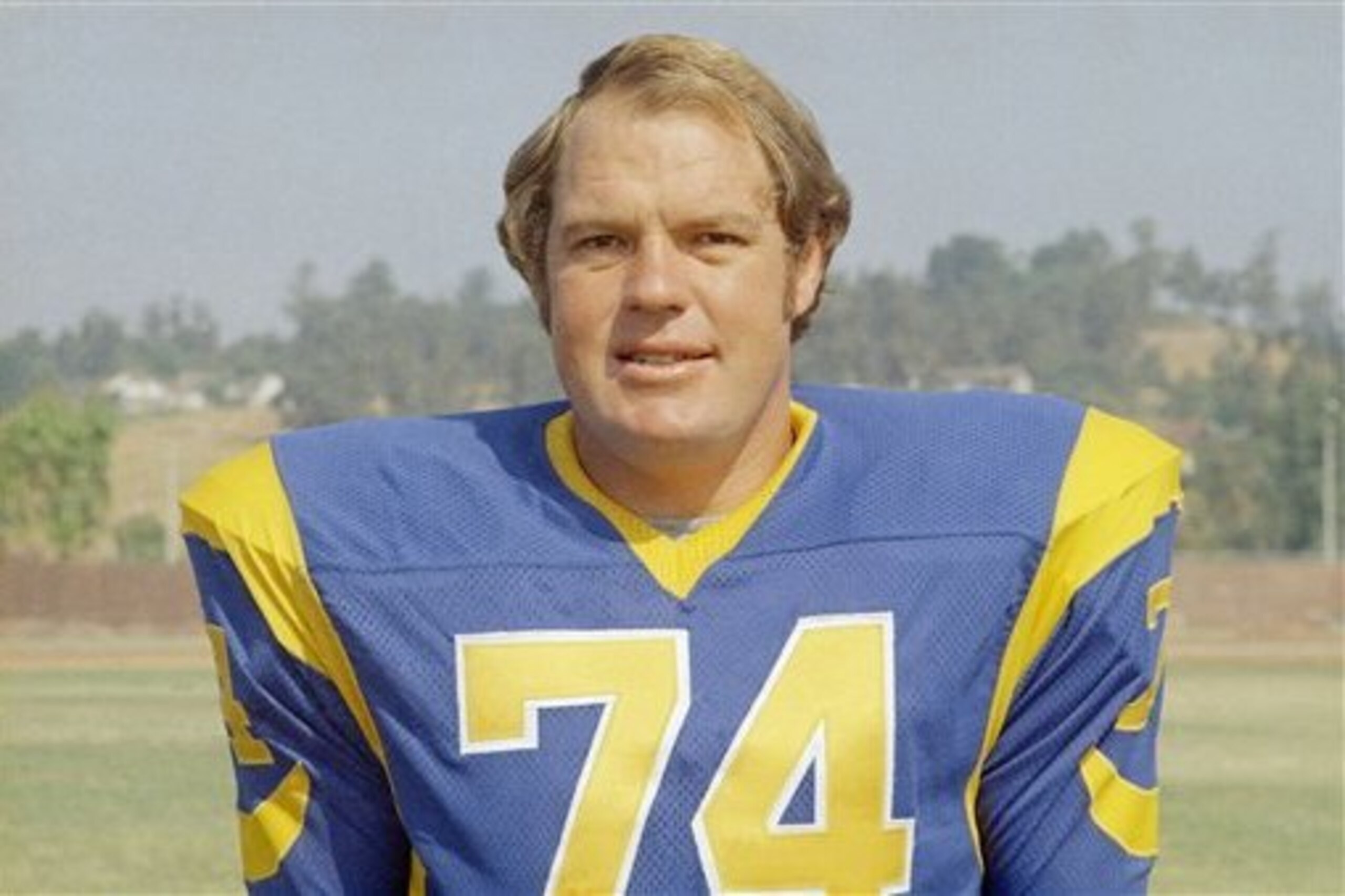 Who today compares to 14-time Pro Bowler Merlin Olsen of the Los Angeles Rams?