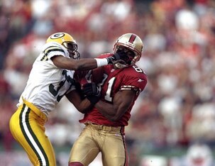 Terrell Owens made a big catch as time expired.