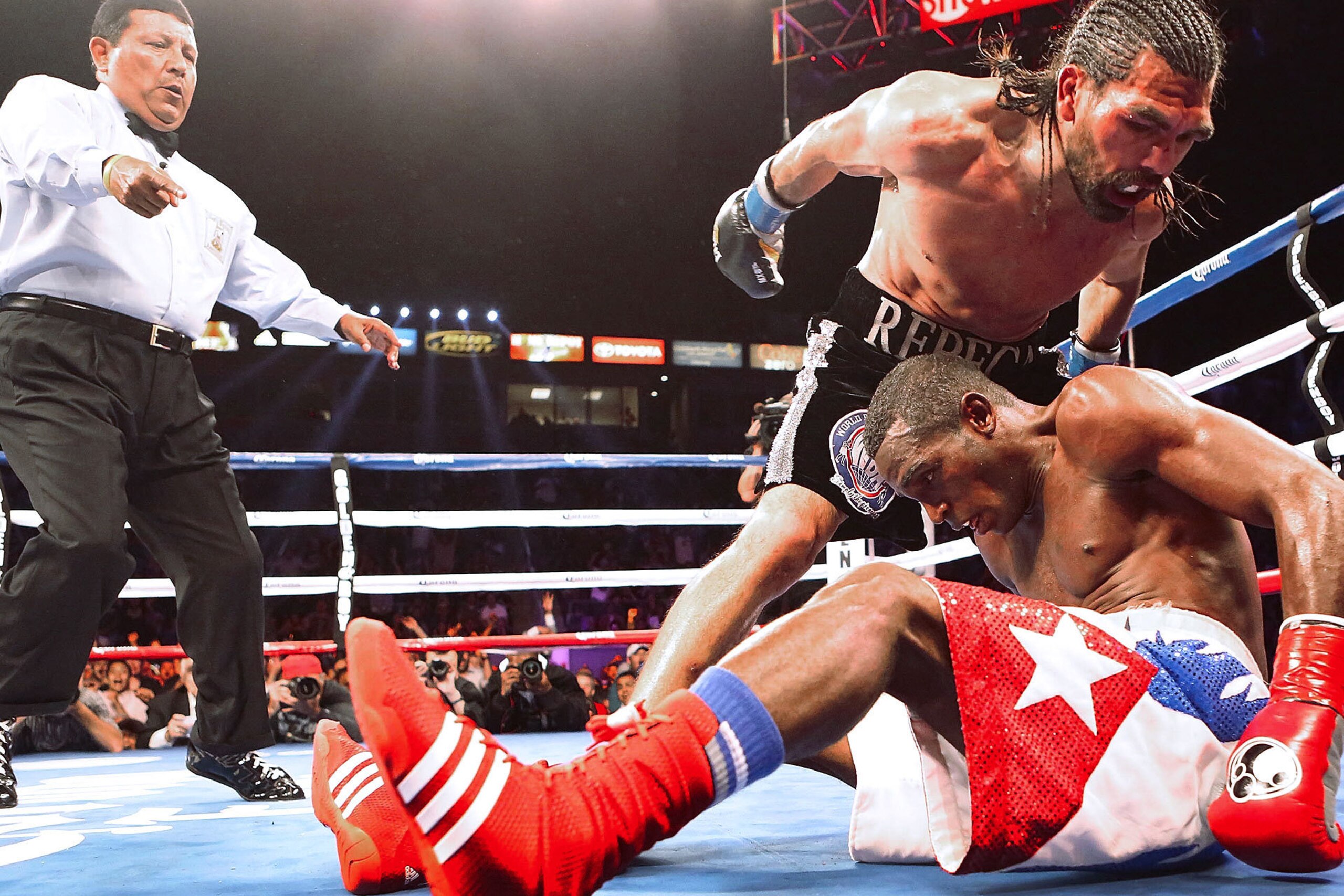 Angulo was able to put Erislandy Lara on the canvas twice.