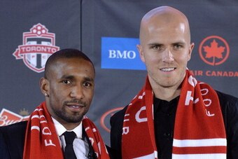 Jermain Defoe with his new Toronto FC teammate, USA international Michael Bradley.