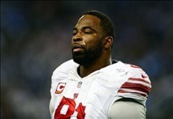DE Justin Tuck deserves to return.