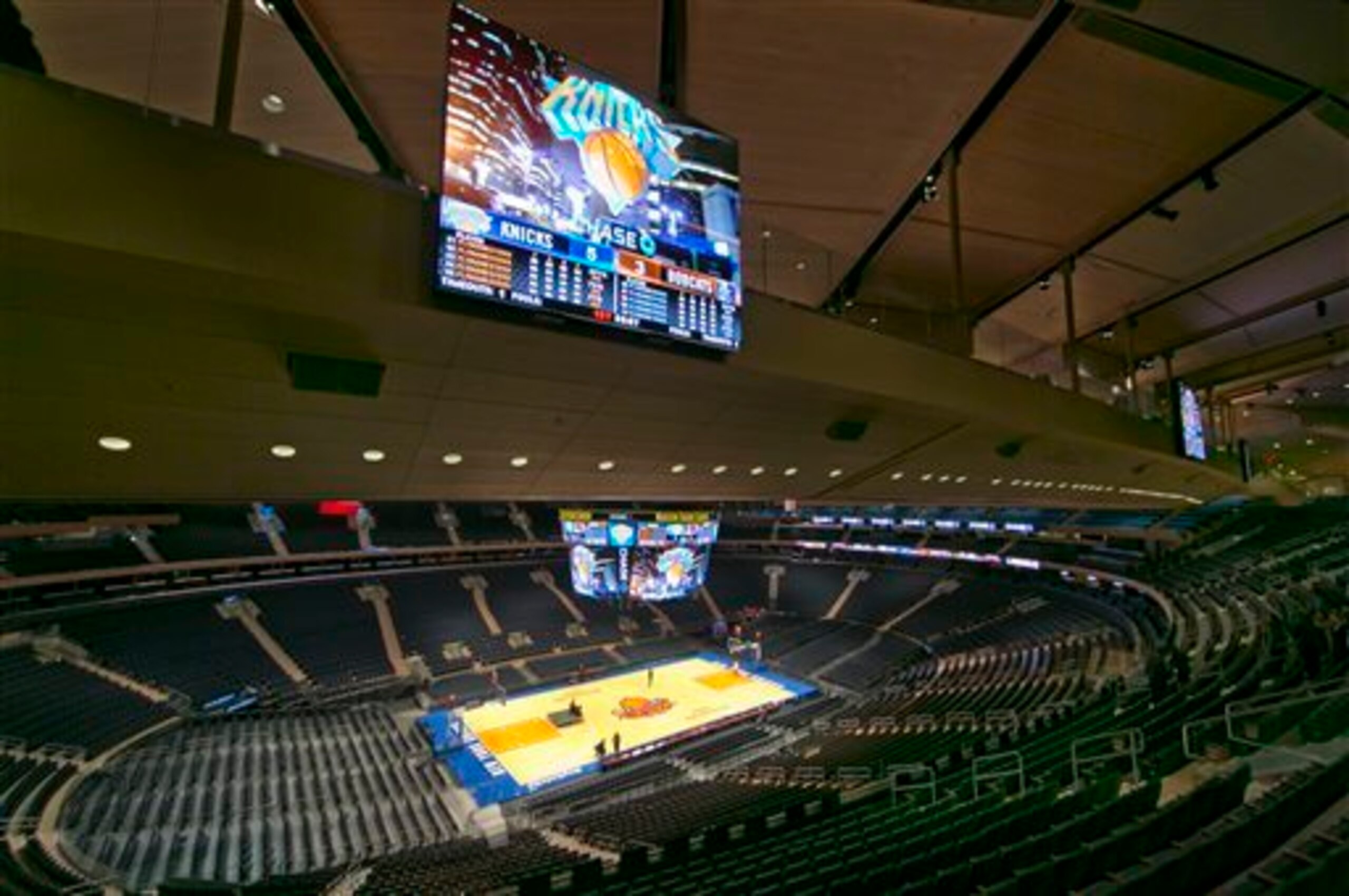 The New York Knicks are uncomfortable in their new digs.