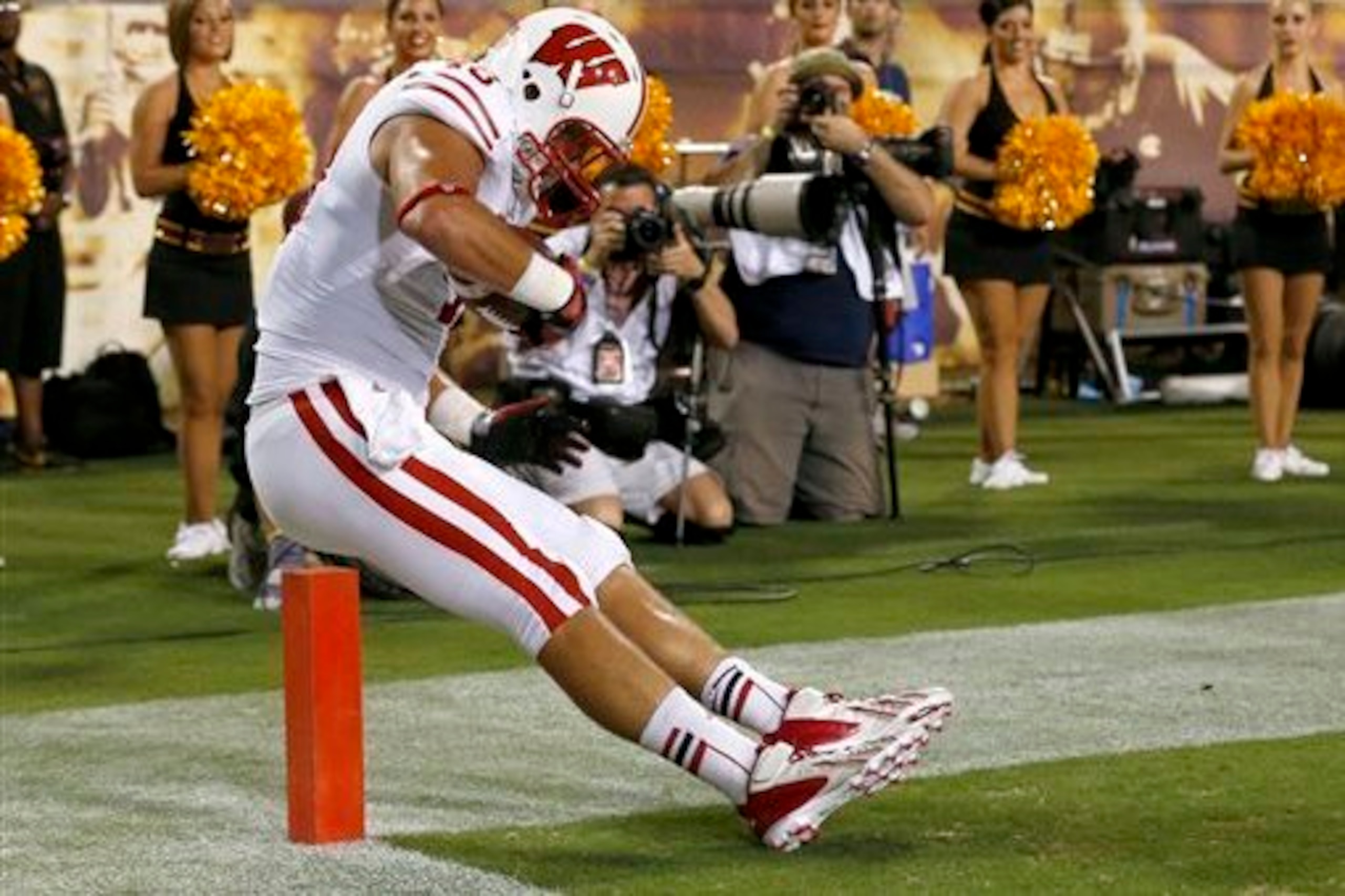 Wisconsin's Jacob Pedersen could be a perfect late-round sleeper for the Packers to draft.