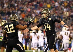 Linwood (left) and Petty (right) will be in charge of keeping up Baylor's high-powered offense.