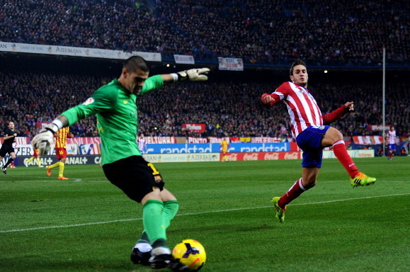 Victor Valdes will still leave Barca this summer.